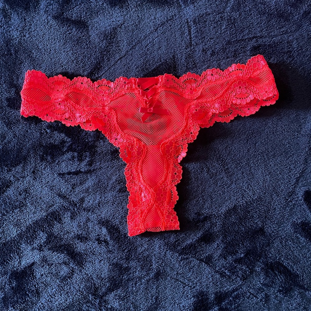 Victoria’s secret pants new without tag